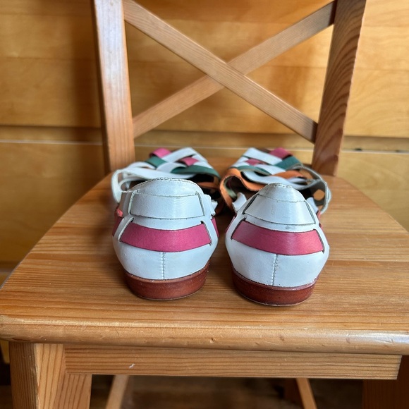 True Gem Vintage Braided Woven Leather Sandals - size 7 1/2 🩷🧡💚🤍 - Picture 4 of 5